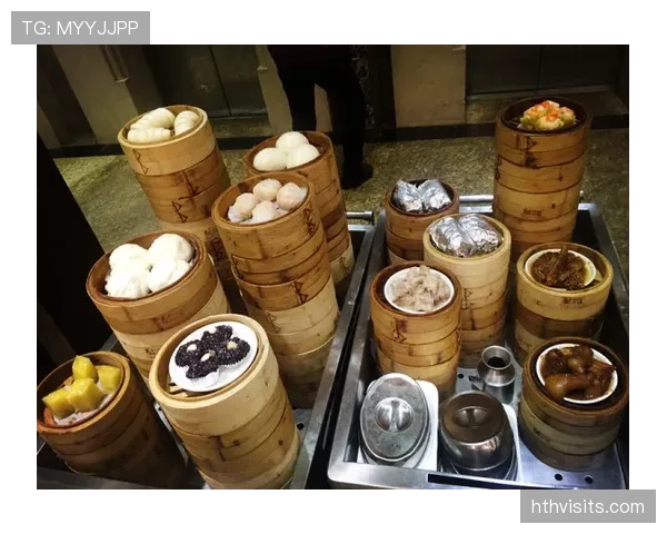 姚明退役后在上海喝早茶，一壶普洱配三笼虾饺，账单够我交半年房租